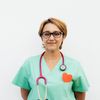 Headshot of Isabella Vargas, a wellness practitioner.